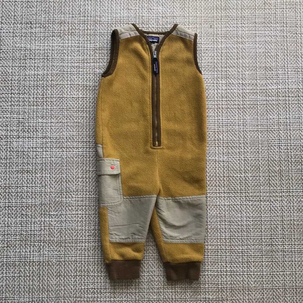Patagonia Fleece Jumpsuit (size 12-18m)